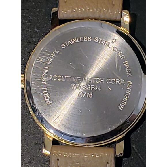 Stainless Steel WMS9F44 Japan Movt Leather Band Feather Watch Gold Dial New - Picture 4 of 5